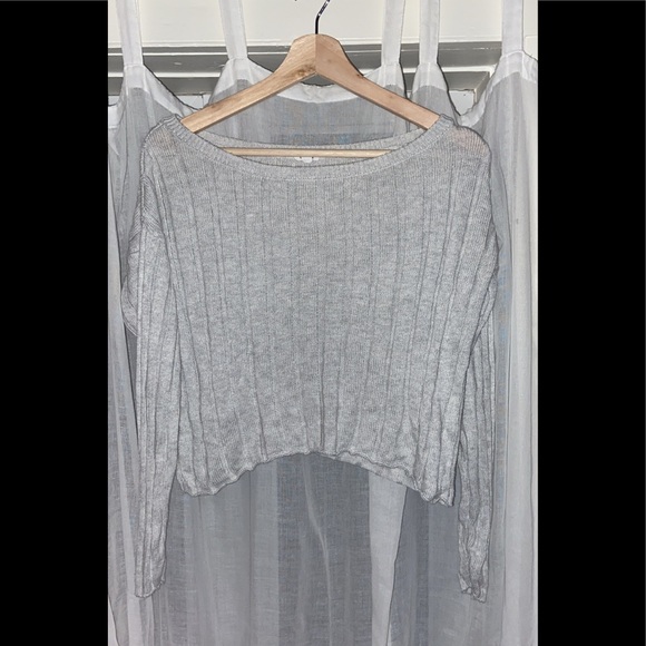 oversize grey pull - Picture 1 of 2